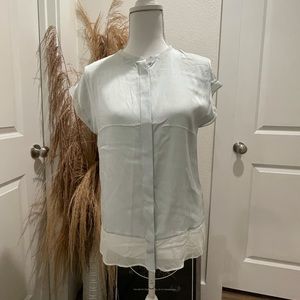 Silk lightweight shortsleeved top